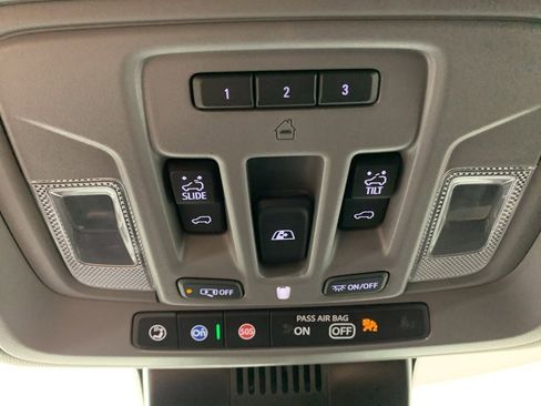 Used 2024 GMC Sierra 1500 Denali w/ Denali Reserve Package image 26