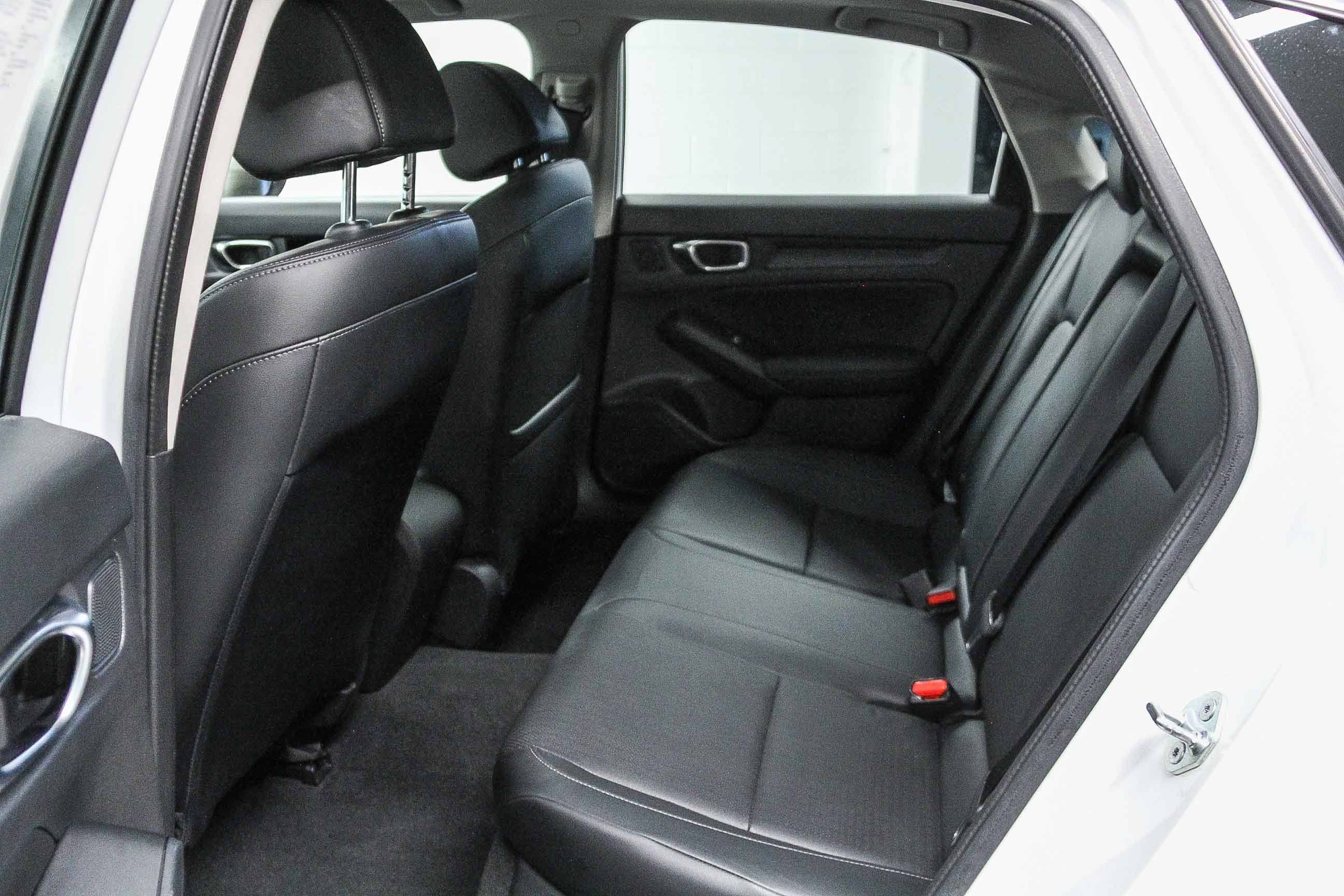 Used 2023 Honda Civic EX-L image 17