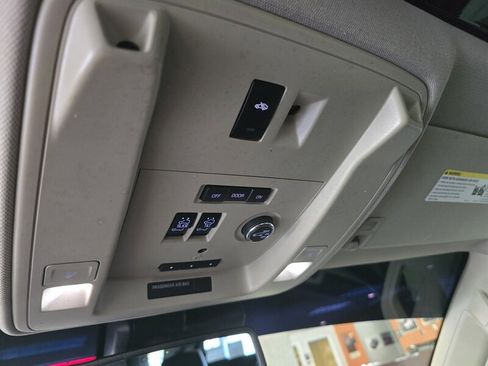 Used 2019 GMC Yukon Denali w/ Denali Ultimate Package image 33