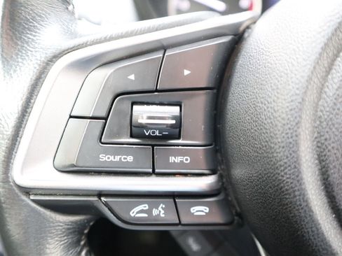 Used 2022 Subaru Forester Premium AWD/4WD image 33