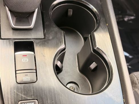 Certified 2023 Nissan Rogue SV FWD image 28