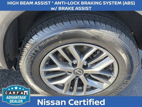 Certified 2023 Nissan Rogue S image 9