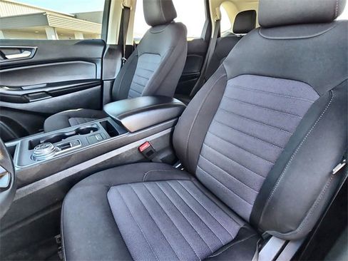 Used 2024 Ford Edge SE image 19