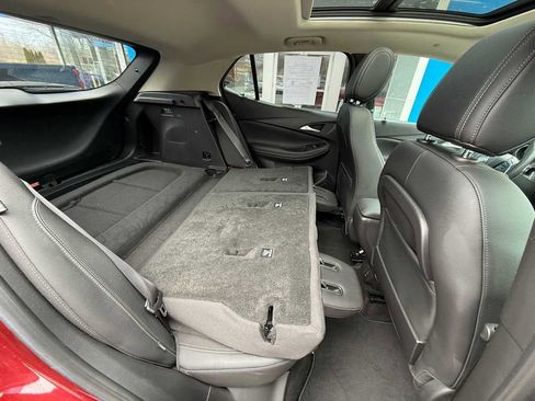 Used 2022 Buick Encore GX Select w/ Experience Buick Package image 34