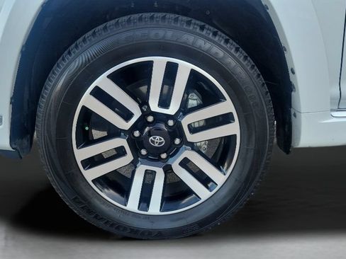 Certified 2024 Toyota 4Runner Limited AWD/4WD image 26