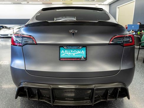 Used 2023 Tesla Model Y Long Range AWD/4WD image 6
