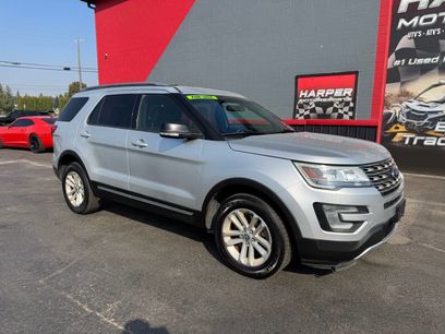 Used 2017 Ford Explorer XLT w/ Equipment Group 202A