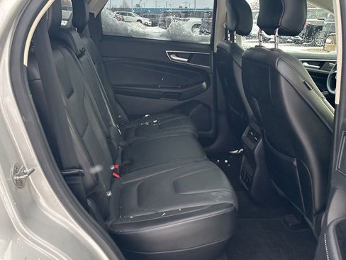 Used 2018 Ford Edge Titanium w/ Canadian Touring Package image 15