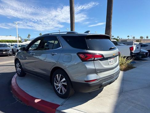 Used 2023 Chevrolet Equinox Premier FWD image 12