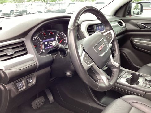 Used 2021 GMC Acadia SLT w/ Elevation Edition image 11