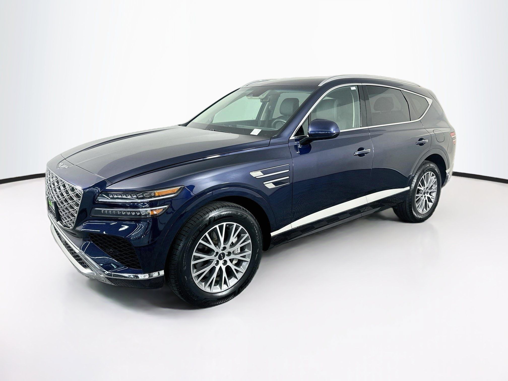 Used 2025 Genesis GV80 2.5T Standard AWD/4WD image 3