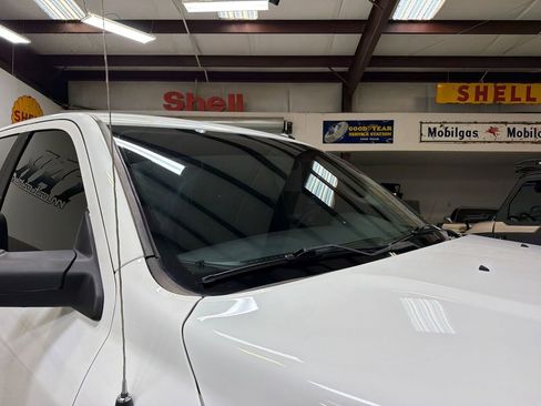 Used 2018 RAM 2500 SLT AWD/4WD image 43