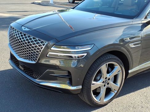Used 2024 Genesis GV80 2.5T w/ Prestige Package image 8