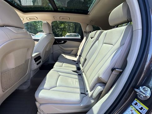 Used 2017 Audi Q7 3.0T Premium Plus AWD/4WD image 15