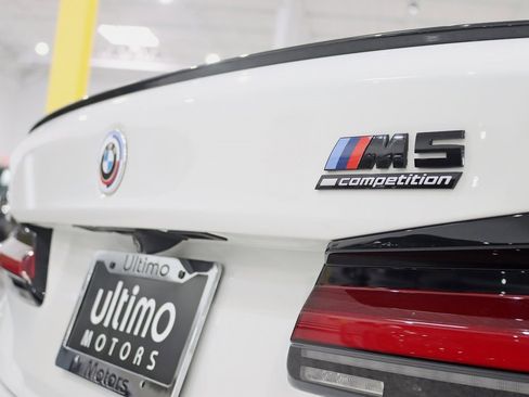 Used 2023 BMW M5 w/ Competition Package image 15
