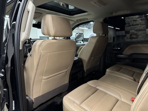 Used 2018 GMC Sierra 2500 Denali w/ Duramax Plus Package image 27