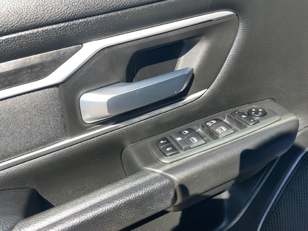 Used 2021 RAM 1500 Big Horn AWD/4WD image 23