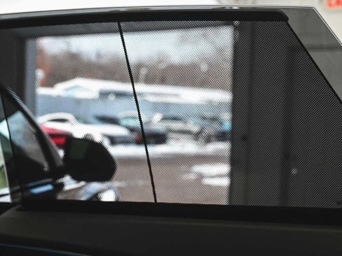 Used 2024 Audi SQ8 Premium Plus AWD/4WD image 17