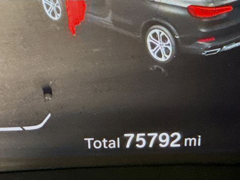 Used 2021 BMW X5 sDrive40i w/ Convenience Package image 16