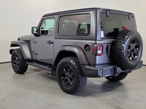 Used 2022 Jeep Wrangler Sport AWD/4WD image 5