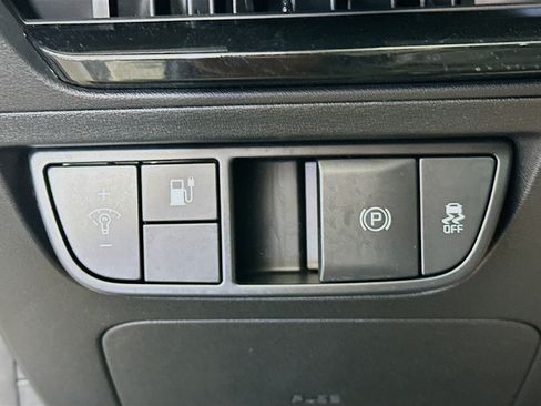 Used 2024 Kia EV6 Light RWD image 17
