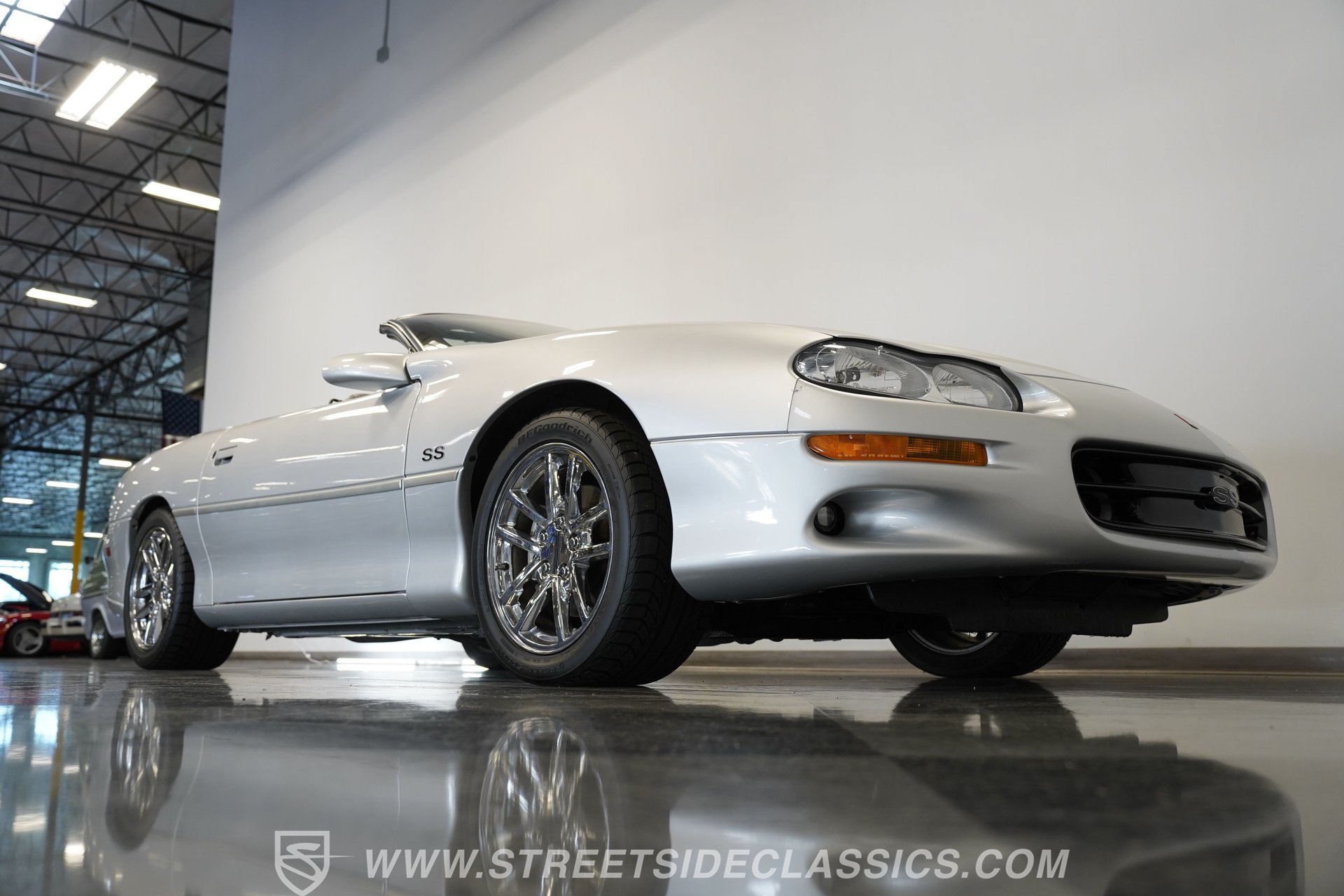 Used 2002 Chevrolet Camaro Z28 w/ SS Performance/Appearance Pkg RWD image 24