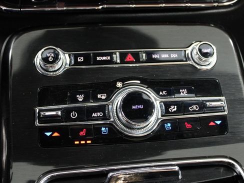 Used 2023 Lincoln Nautilus Black Label w/ Cargo Utility Package image 47