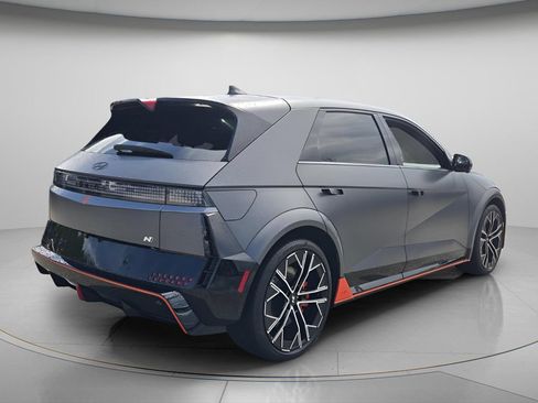 Certified 2025 Hyundai Ioniq 5 N AWD/4WD image 8