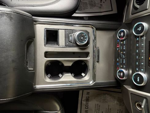 Used 2021 Ford Expedition Max XLT image 38