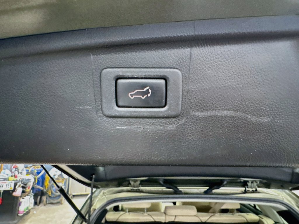 Used 2018 Subaru Outback 2.5i Premium AWD/4WD image 25