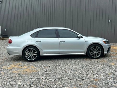 Used 2018 Volkswagen Passat 2.0T S FWD image 7