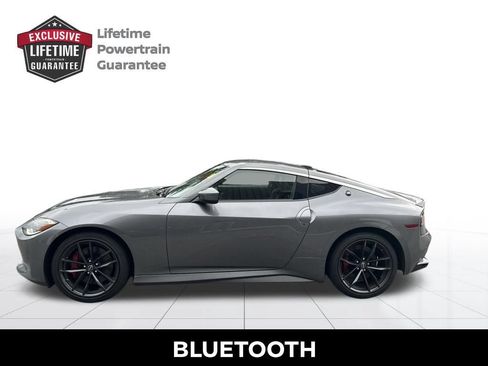 Certified 2024 Nissan Z Performance w/ Floor Mat Package RWD image 2