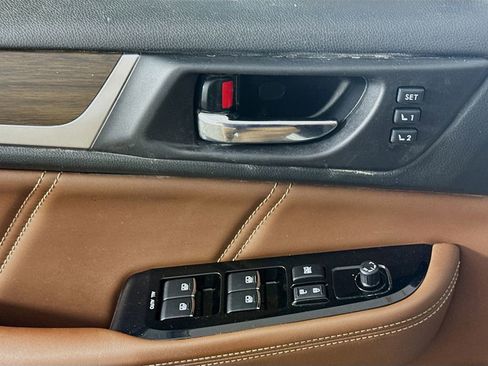 Used 2019 Subaru Outback 3.6R Touring w/ Popular Package #3A image 21