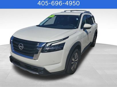 Used 2022 Nissan Pathfinder SL