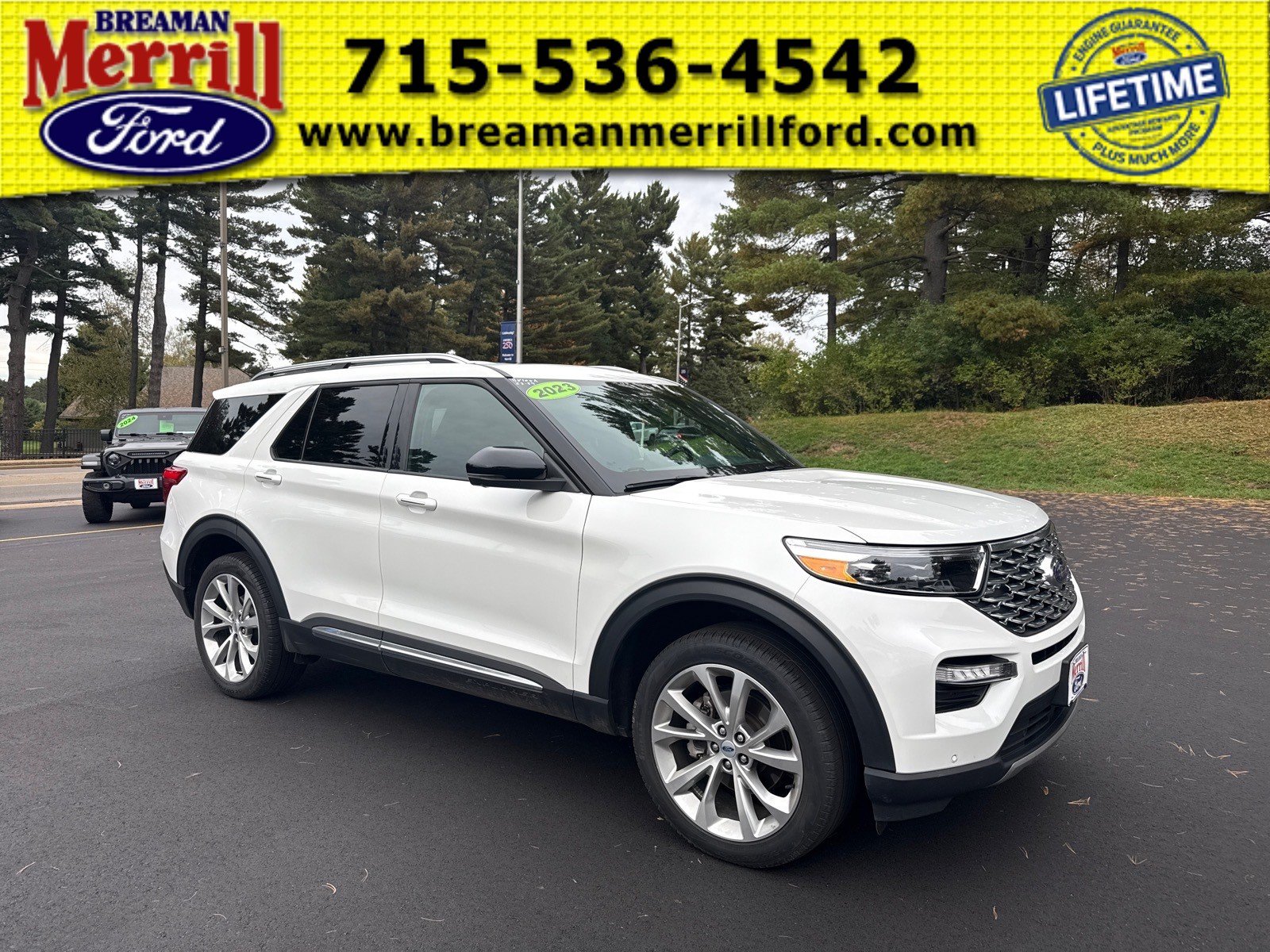 Used 2023 Ford Explorer Platinum w/ Technology Package AWD/4WD image 1