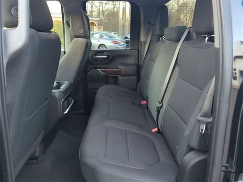 Used 2020 GMC Sierra 2500 SLE image 24