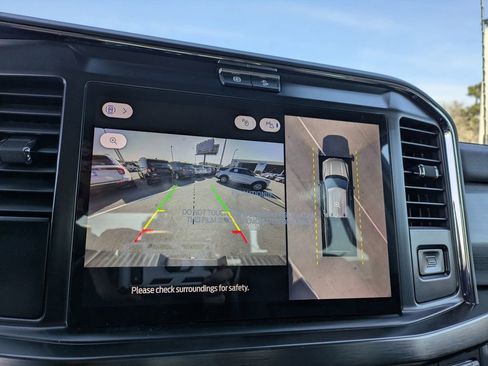 New 2026 Ford F250 Lariat w/ Black Appearance Package image 22