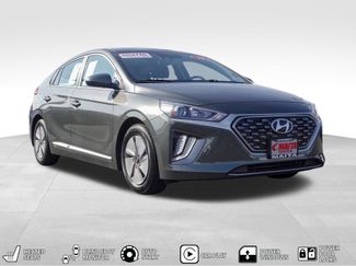 Used 2022 Hyundai Ioniq SE video 1
