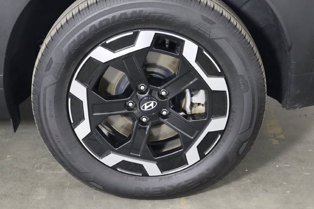 Used 2026 Hyundai Santa Fe SEL FWD image 39