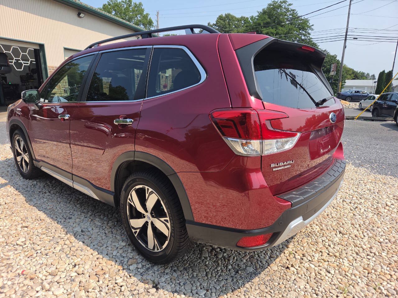 Used 2019 Subaru Forester Touring AWD/4WD image 5