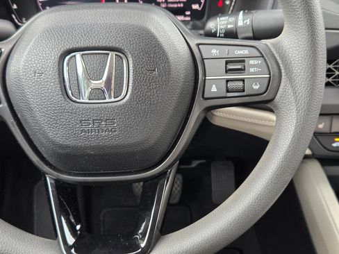 Used 2025 Honda Accord SE image 23