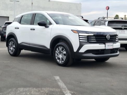 New 2026 Nissan Kicks S image 4