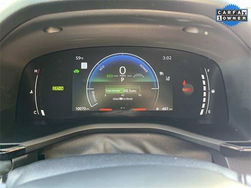 Used 2025 Toyota Camry XLE image 34