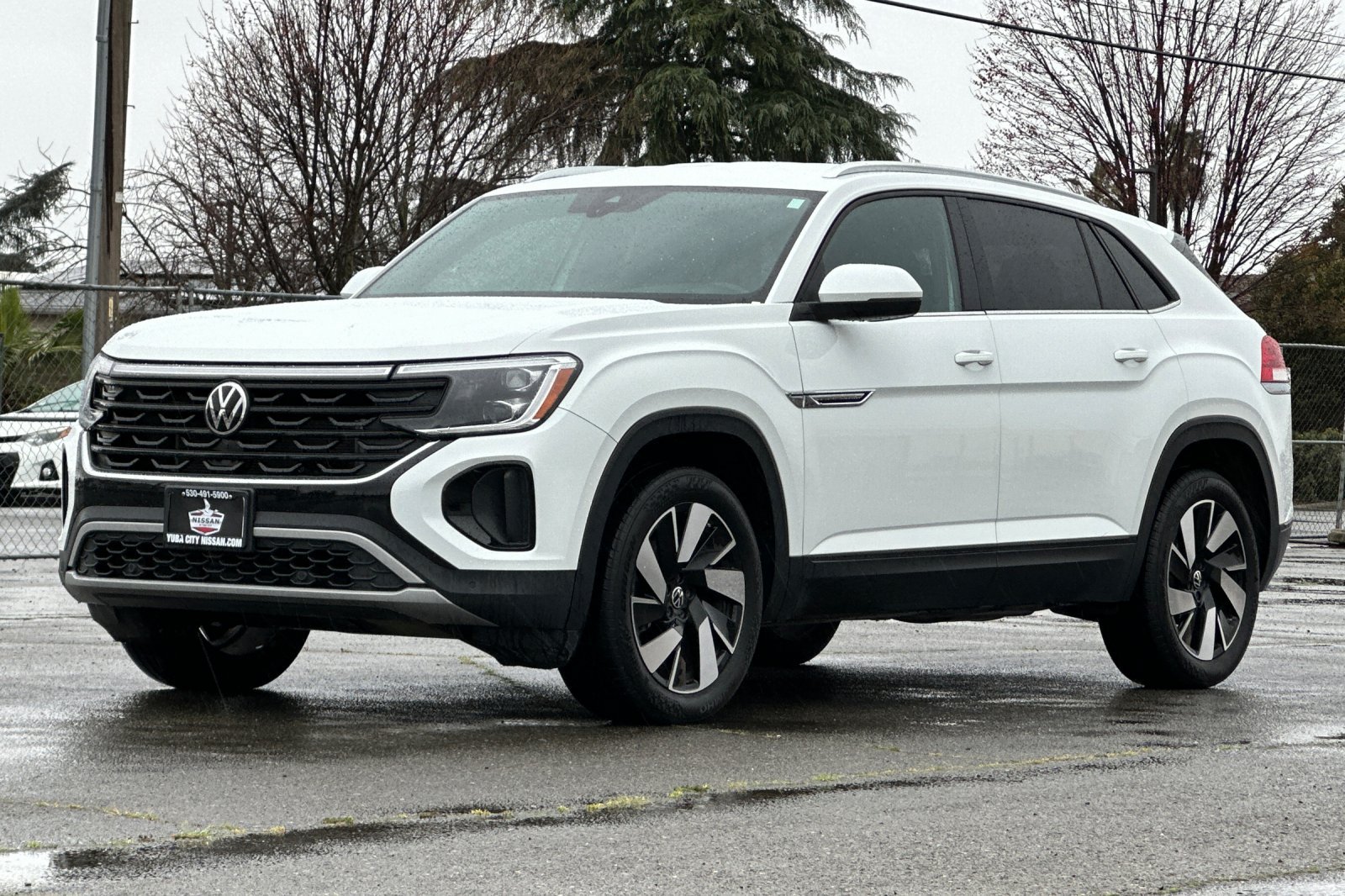 Used 2024 Volkswagen Atlas Cross Sport SE AWD/4WD image 9