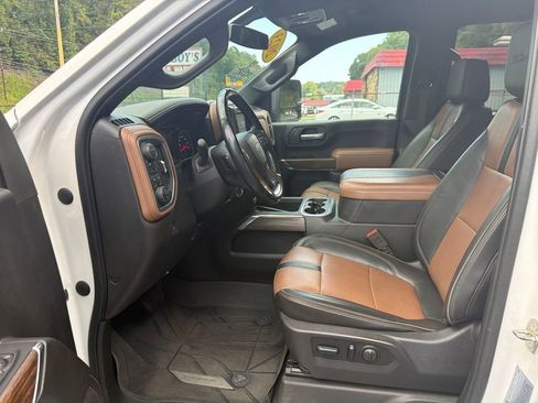 Certified 2023 Chevrolet Silverado 2500 High Country AWD/4WD image 9