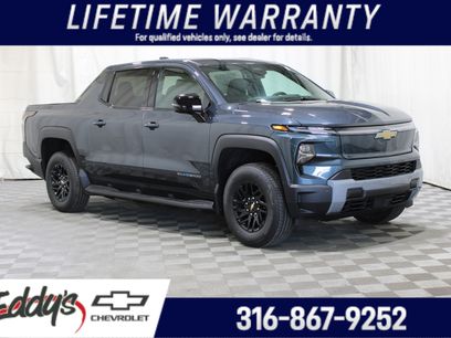 New 2025 Chevrolet Silverado EV LT