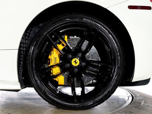 Certified 2019 Ferrari 488 Spider RWD image 18