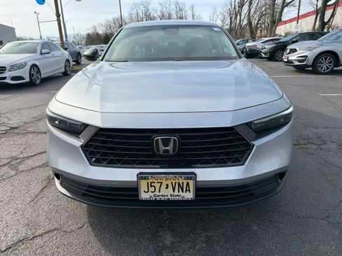 Used 2025 Honda Accord SE image 8