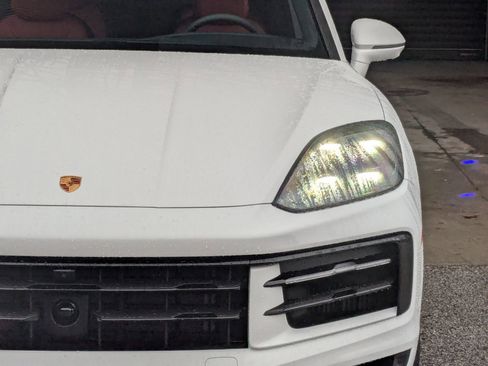 New 2026 Porsche Cayenne AWD/4WD image 12