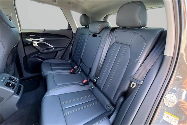 New 2026 Audi Q5 Premium Plus AWD/4WD image 28